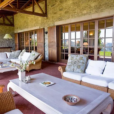 Sleeps 10 Pool Air Con Wifi *